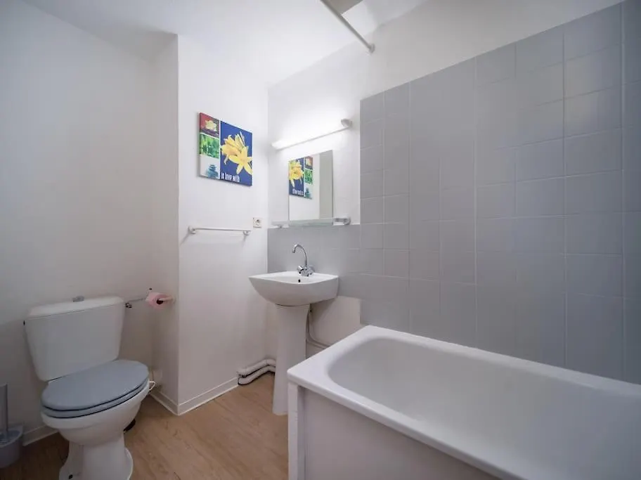 Appartement Tout Equipe A 5 Min De La Gare St Charles Marseille France